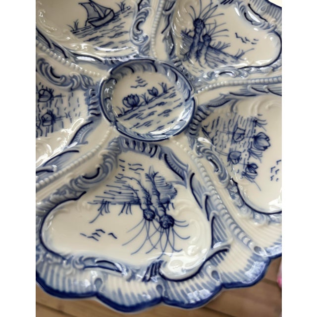 1950s 1950s Hand-Painted Weimar Germany Blue & White Oyster Plates | Complete Matched Grandmillenial Collection - Set of 12 For Sale - Image 5 of 12