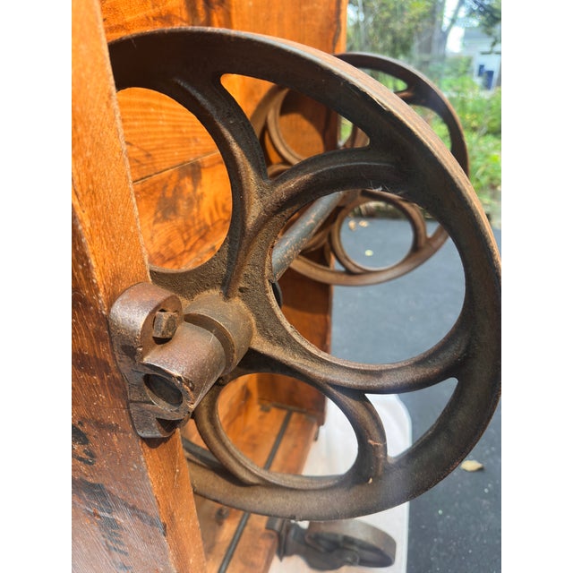 Early 20th Century Globe Vise & Truck Co. Industrial Original Patina Green Oak Factory Cart For Sale - Image 13 of 18