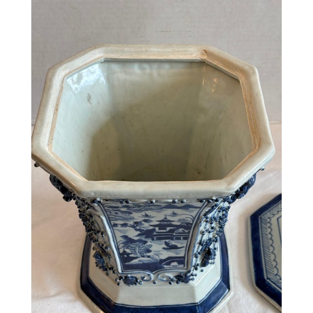 Blue 19th Century Canton Tulipierre For Sale - Image 8 of 12