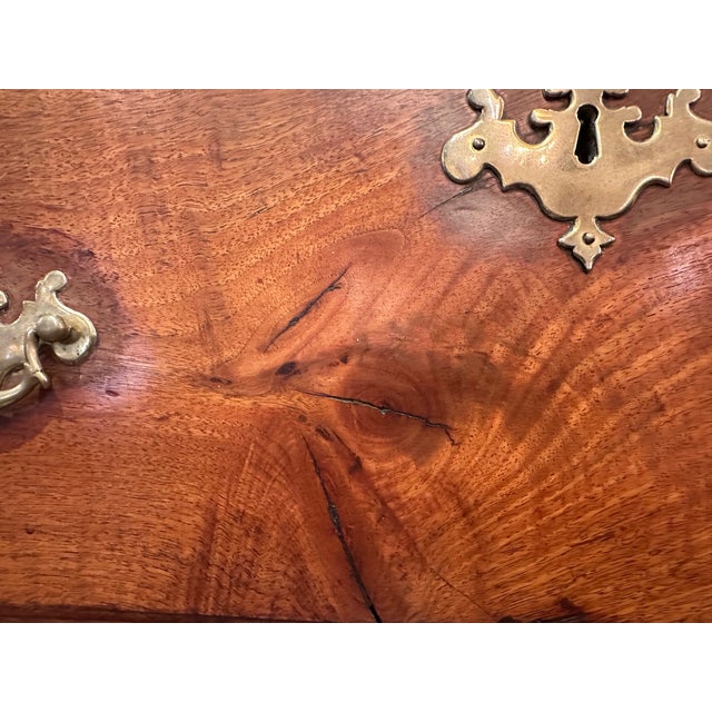 18th Century American Walnut Chippendale Style Chest on Chest For Sale - Image 4 of 16