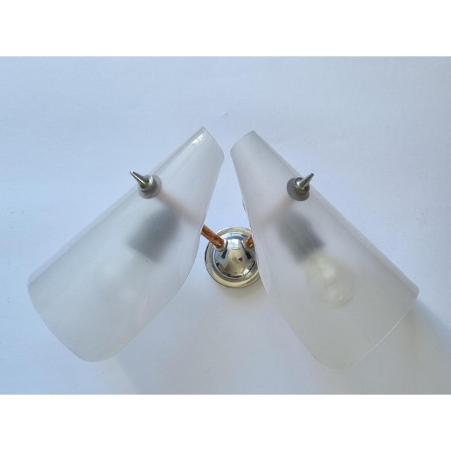 Large Mid-Century Wall Lamp in the style of Stilnovo, Italy, 1962 For Sale - Image 4 of 18