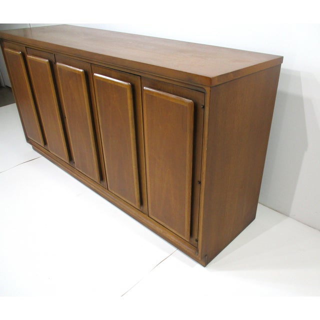 Broyhill Broyhill Mid Century Walnut Credenza Forward 70 Collection For Sale - Image 4 of 12