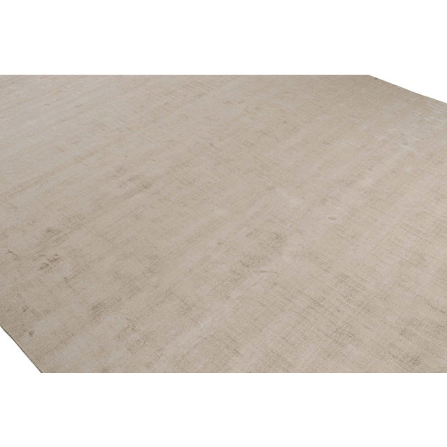 Modern Rug & Kilim’s Modern Rug in Solid Beige - 13x15 For Sale - Image 3 of 6