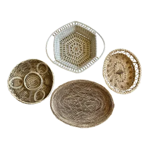 Mid 20th-Century Artfully Handwoven Natural Grass Trays - Set of 4