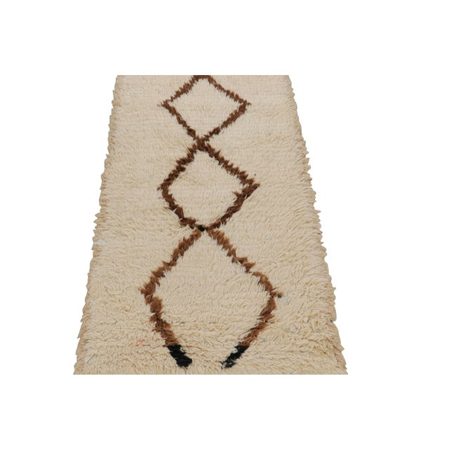 Traditional Vintage Moroccan Runner Rug in Beige With Brown Diamond Pattern From Rug & Kilim For Sale - Image 3 of 7