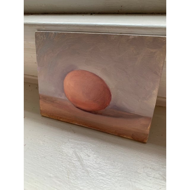 Realism Egg on a Shelf, Oil Painting by Julian Merrow-Smith For Sale - Image 3 of 7