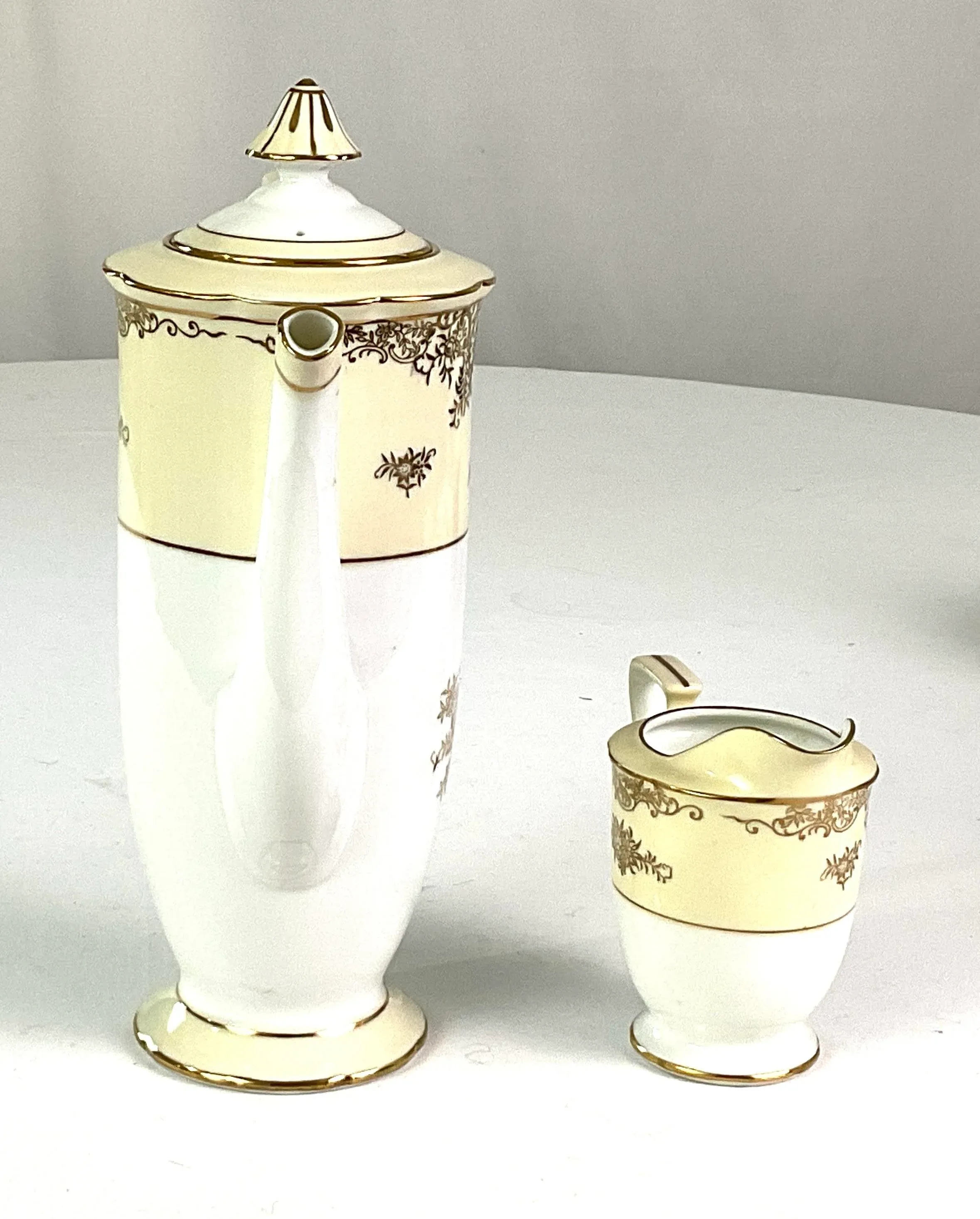 1920s Noritake “M“ Footed Hand Painted Porcelain Chocolate Pot