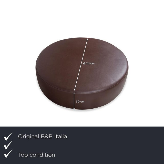The B&B Italia Harry Large Leather Ottoman in dark brown impresses with its minimalist, floor-length design and clean...