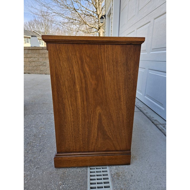 Mid-Century Modern Drexel Triune Sideboard Credenza For Sale - Image 3 of 11