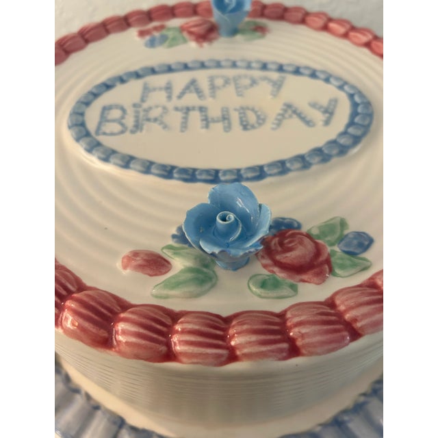 Traditional Vintage Ceramic "Happy Birthday" Domed Pedestal Cake Plate For Sale - Image 3 of 8
