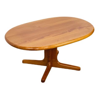 Danish Oval Teak Coffee Table from Glostrup Møbelfabrik, 1960 For Sale
