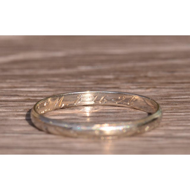 The Cape Range: Antique 18 Karat White Gold Wedding Band Circa 1926 For Sale - Image 4 of 7