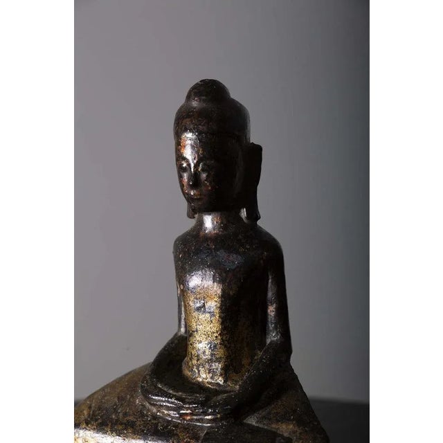 Early 19th Century Thai Artist, Dvaravati Meditation Buddha Statue, 1800, Walnut For Sale - Image 5 of 8
