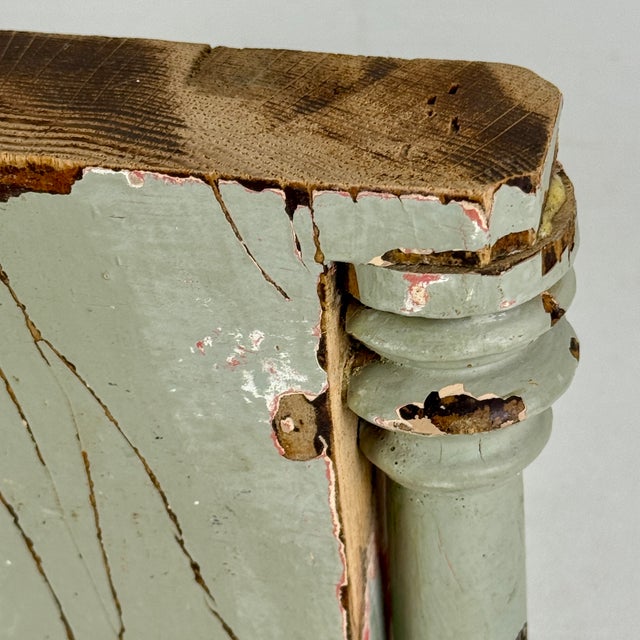 Olive Vintage Architectural Salvage Wood Element With a Trefoil Design and a Side Column For Sale - Image 8 of 10
