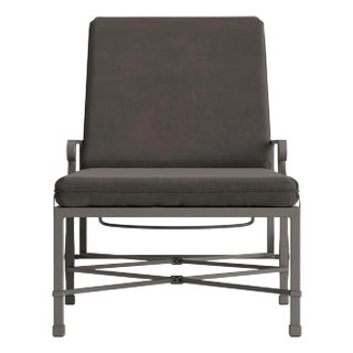 Brown Jordan Venetian Adjustable Chaise With Wheels, Mica frame with Fusion Charcoal fabric For Sale