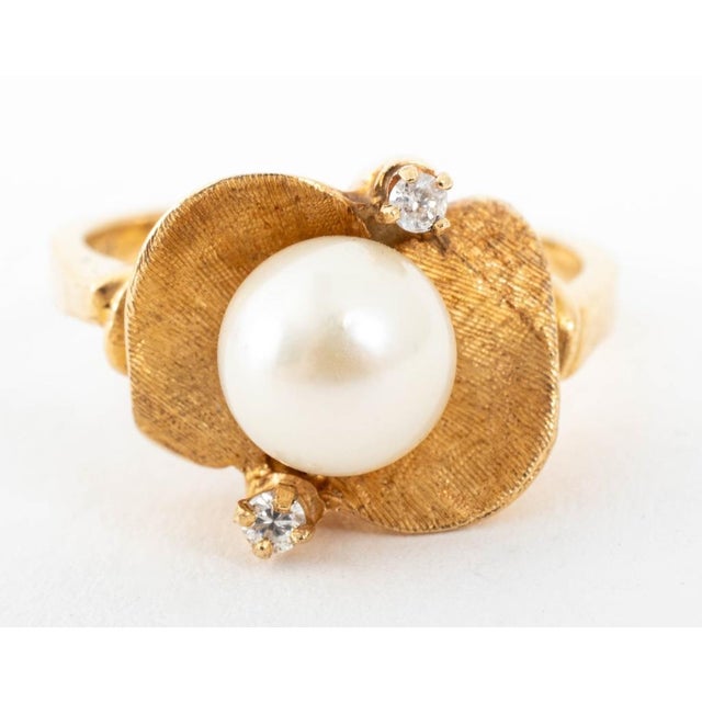 18k Yellow Gold, Pearl & Diamond Ring For Sale - Image 4 of 6