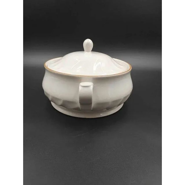 Vintage Hearthside Casserole Dish Sculptura Stoneware Lidded Soup Tureen Japan For Sale - Image 4 of 9