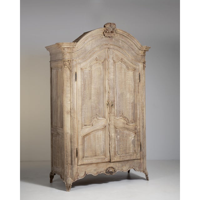Louis XV Oak Wardrobe, Rococo Style, France, Early 19th Century For Sale - Image 12 of 15