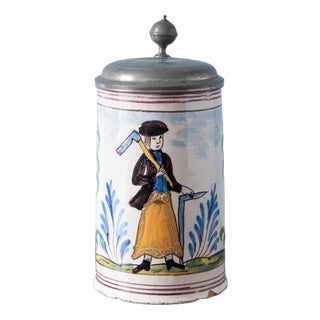 Pewter Mounted Carpenter Beer Stein from Bayreuth Faience, Early 19th Century For Sale