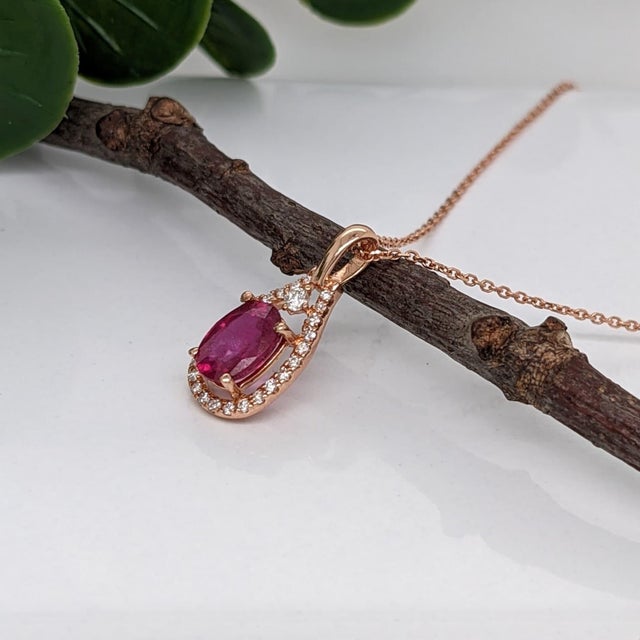 Modern Pretty Red Ruby Pendant W Earth Mined Diamonds in Solid 14k Rose Gold Oval 9x7mm For Sale - Image 3 of 8