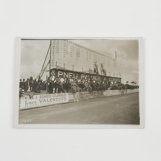 Art Deco Car Racing in France - Silver Gelatin Black and White Photography, Circa 1911 by Agence Meurisse For Sale - Image 3 of 4