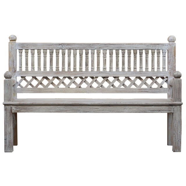 Far Pavilions 1980s Rustic White Reclaimed Wood Settee Bench – 1 Piece For Sale - Image 4 of 4