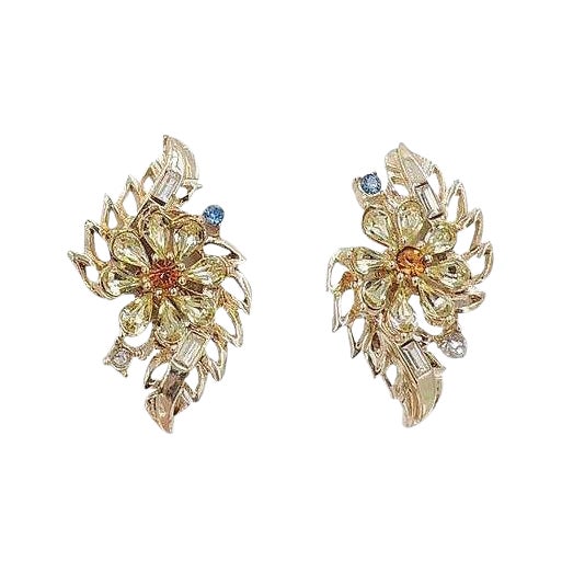 Vintage Early 1950s Signed Corocraft Rhinestone Flower Clip