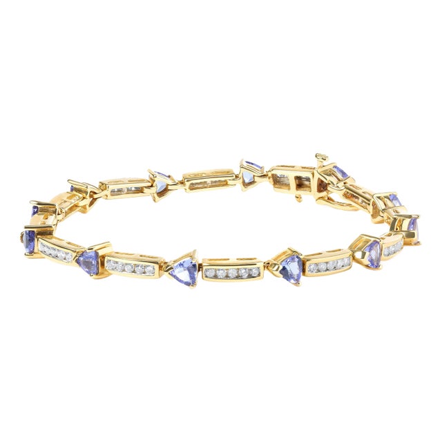 14K Yellow 5MM Trillion Cut Blue Tanzanite and 1 1/10 Cttw Diamond Tennis 7" Inches Bracelet (H-I Color, I1-I2 Clarity) For Sale