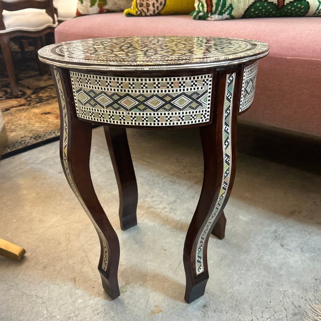 Off-white Abalone Inlay and Wood Side Table For Sale - Image 8 of 9