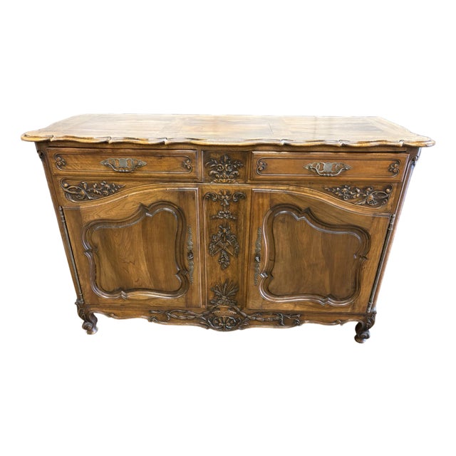 Buffet Provençal Louis XV Style Circa 1880 Walnut Wood From South East of France. For Sale