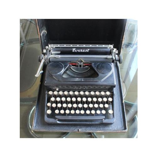 Everest Typewriter from La Serio, 1940s For Sale - Image 3 of 13