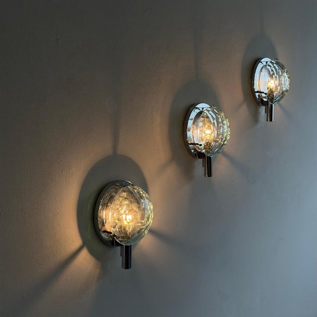 Gold Faceted Glass Wall Lights attributed to Pia Guidetti Crippa for Lumi Milano, 1960s, Set of 3 For Sale - Image 8 of 18