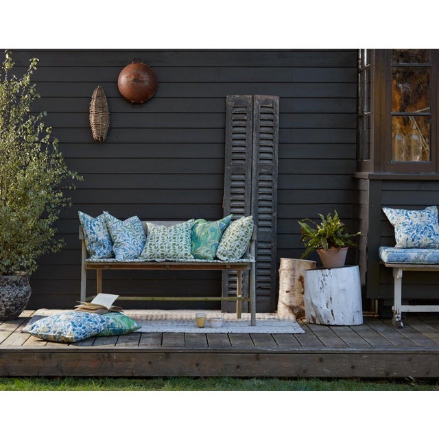 The sweet scent of honeysuckle must be one of nature‚Äôs greatest ‚Äòsimple‚Äô pleasures. Immortalised by May Morris...