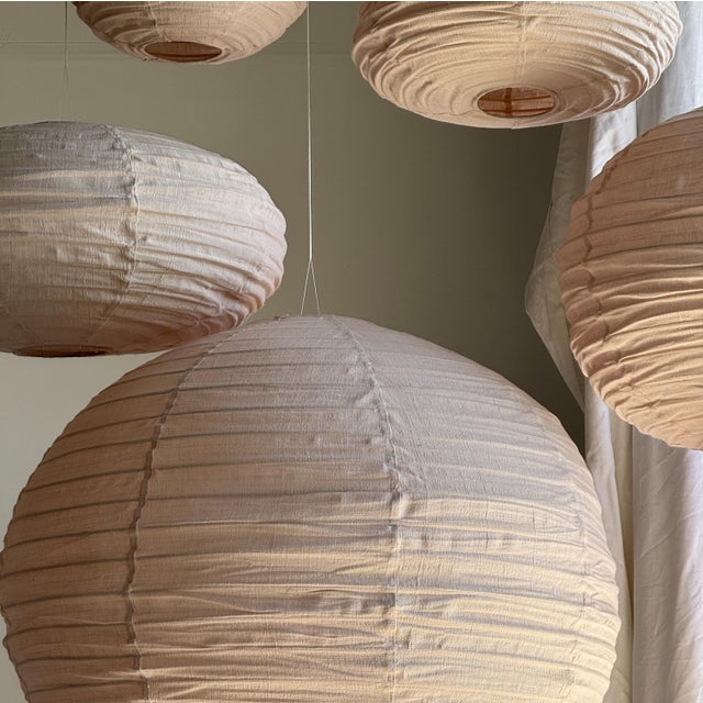 Small Japanese-Style Rattan and Natural Linen Pendant Light For Sale - Image 18 of 18