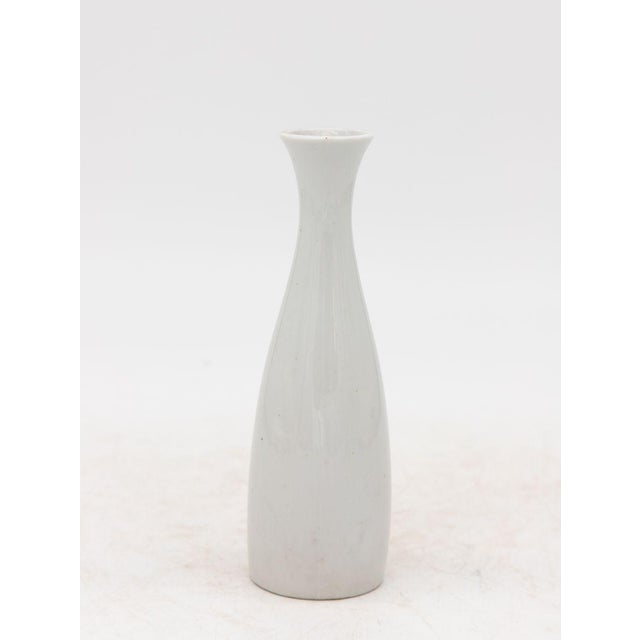 French Collection of Three White Single Bud Vases, French Early 21st C. For Sale - Image 3 of 6