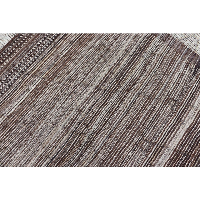 Modern Hand-Knotted Rug in Wool With Sub-Geometric Diamond Design in Earth Tones 10'5 X 13'7 For Sale - Image 12 of 12