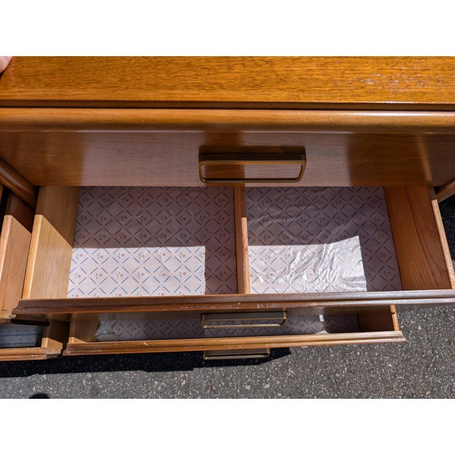 Brown Drexel Cascade Mid Century Modern Walnut Finish 6 Drawer Dresser W/ Original Mirror For Sale - Image 8 of 18