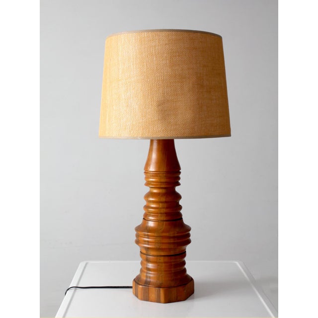 Mid-Century Modern Mid 20th Century Mid Century Turned Mixed Wood Table Lamp With Woven Shade For Sale - Image 3 of 18