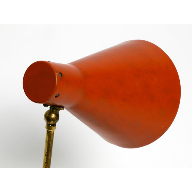 Large Mid-Century Modern Brass Table Lamp with Brick Red Shade, 1950s For Sale - Image 13 of 18