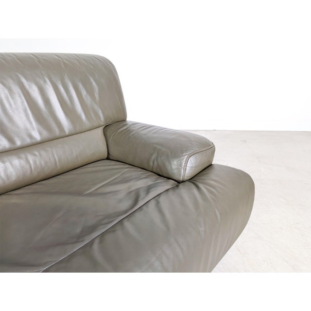Wood DS 18 Two-Seater Sofa in Leather from De Sede For Sale - Image 7 of 10