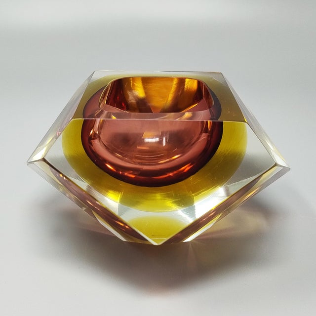 Mid-Century Modern Vintage Italian Amber and Yellow Ashtray by Flavio Poli for Seguso, 1960s For Sale - Image 3 of 6