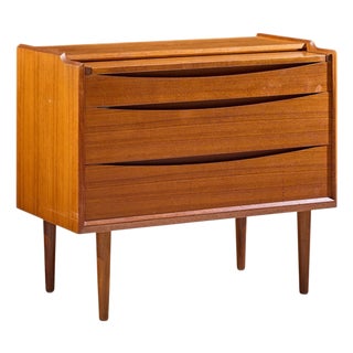 Arne Vodder for Sibast Mid Century Danish Teak Dressing Table Vanity Dresser For Sale
