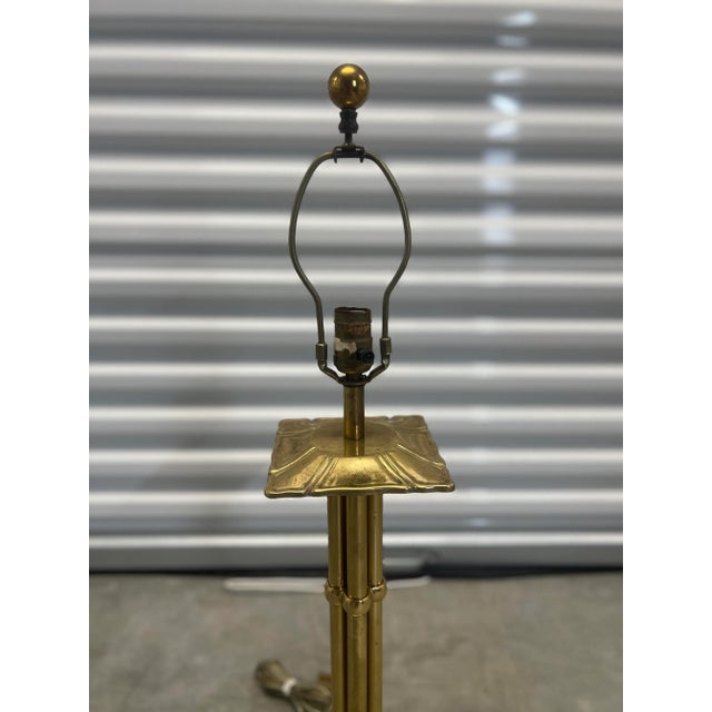 Unique Vintage Mid Century Modern Brass & Lucite Chapman Lamp W/ Original Shade C. 1985 For Sale In Boston - Image 6 of 10