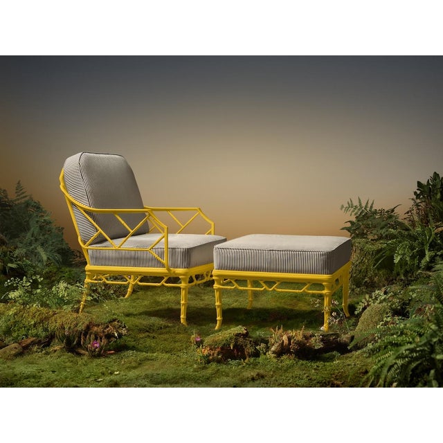 Brown Jordan Calcutta Sofa, Dove frame with Fusion Meadow fabric For Sale - Image 10 of 11