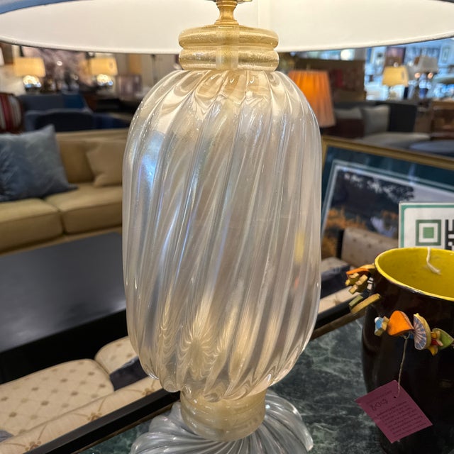 Mid-Century Modern Jan Showers for Kyle Bunting Murano Glass Swirl Table Lamp With Gold Leaf For Sale - Image 3 of 12