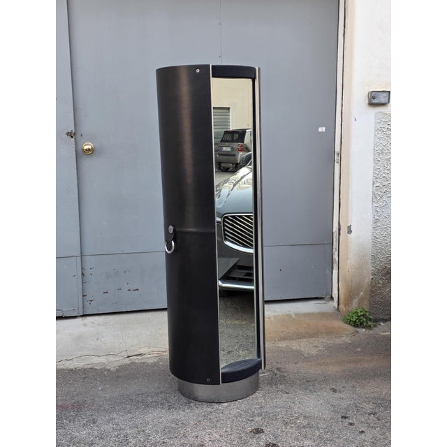 Rotating Totem Coat Stand in Black Leather by Guido Faleschini for I4 Mariani, 1970 For Sale - Image 6 of 14