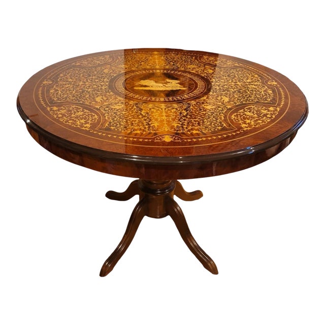 Italian Round Marquetry Table With Charioteer in the Middle by Gargiulo & Jannuzzi - Hand-Made For Sale