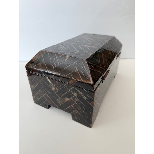Maitland - Smith Tessellated Faux Horn Box Brown For Sale - Image 4 of 11