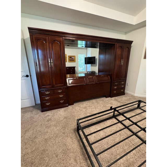 American Vintage Thomasville Illuminated Cherry Queen Bed Unit- Headboard, Bridge, Nightstand Armoires, & Mirror For Sale - Image 3 of 18