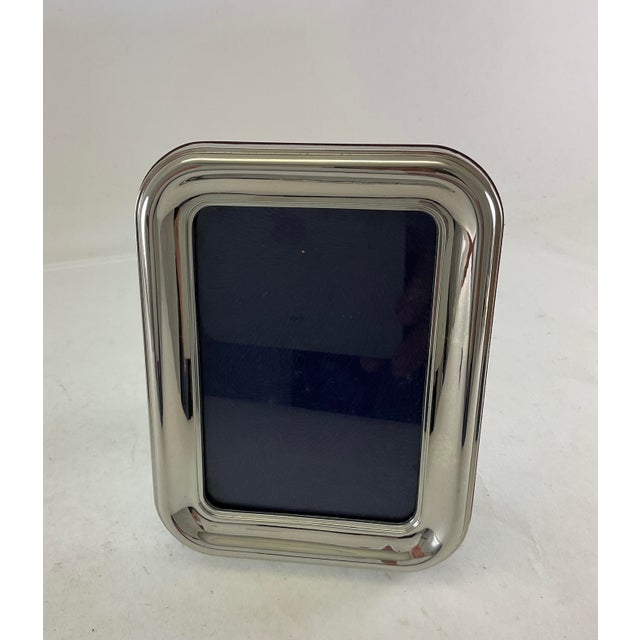 Ref # Bic 1134 Description : Quality Tarnish-Proofed Silver Plated Photo Frame, Wide Plain Pattern : Plain Size : 5 x 7...